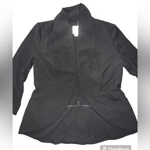 Candie’s 3/4 sleeve lightweight blazer
